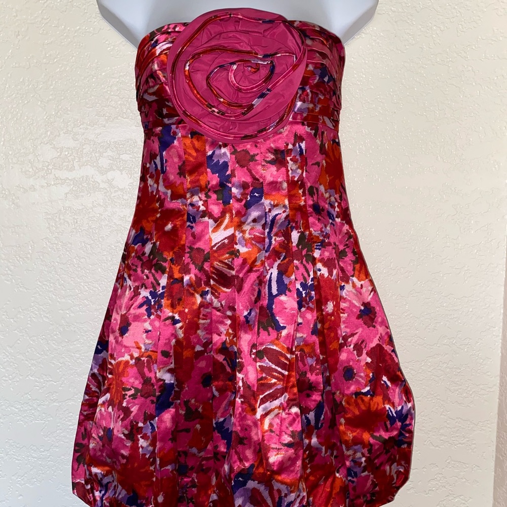 NWT BCBG Strapless Begonia (Ali Cobrin)
